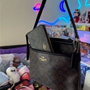 Coach brown logo wallet